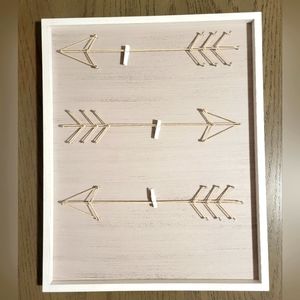 Arrow Wall Decoration